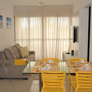 Flat Joan Miró - Apto201 - Localização Privilegiada Apartamento
